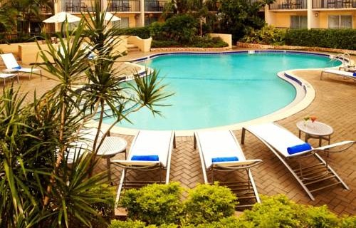 Doubletree Hilton Tampa Airport Westshore pool