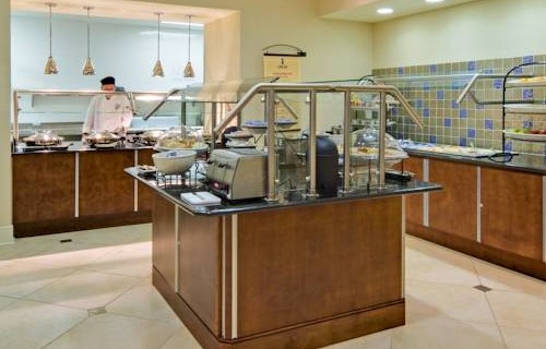 hilton-garden-inn-tampa-airport-buffet