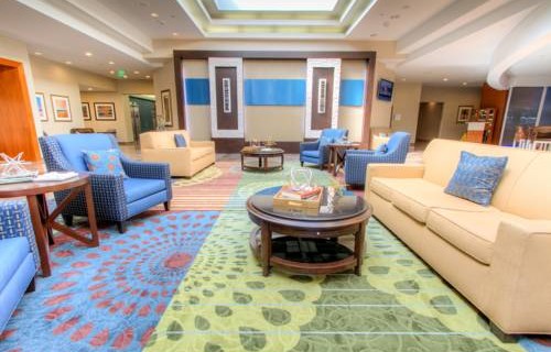 Holiday Inn Tampa Westshore Airport lobby