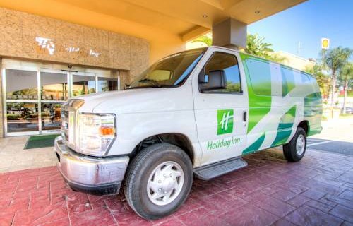 Holiday Inn Tampa Westshore Airport shuttle